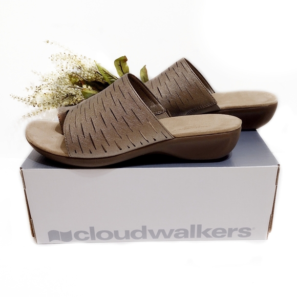 Avenue Cloudwalkers Sandal Size 9.5 Wide - Picture 2 of 15